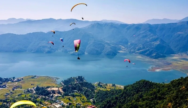 Pokhara City Tour: paragliding